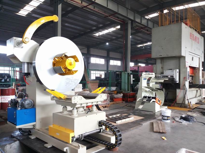 Fixed rotor production line, high-speed feeder, gear feeder, fixed rotor high-speed punch feeder, clamp feeder, high-speed servo feeder, filter stamping feeder