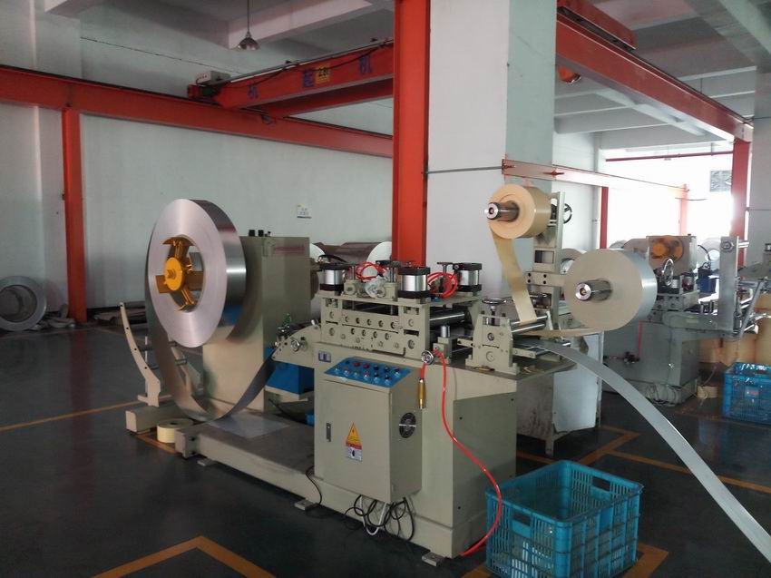 2-in-1 feeding and leveling machine, 2-in-1 feeding machine, unwinding and leveling machine, automatic unwinding and leveling machine, unwinding and leveling machine