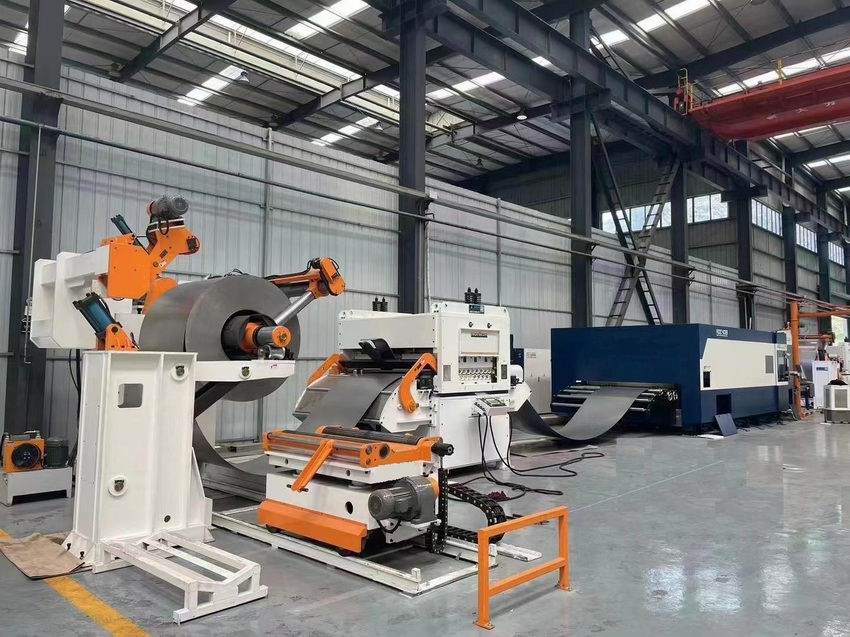 Laser cutting feeding line, roll material laser cutting automatic feeding line, laser cutting production line, laser cutting automatic feeding line